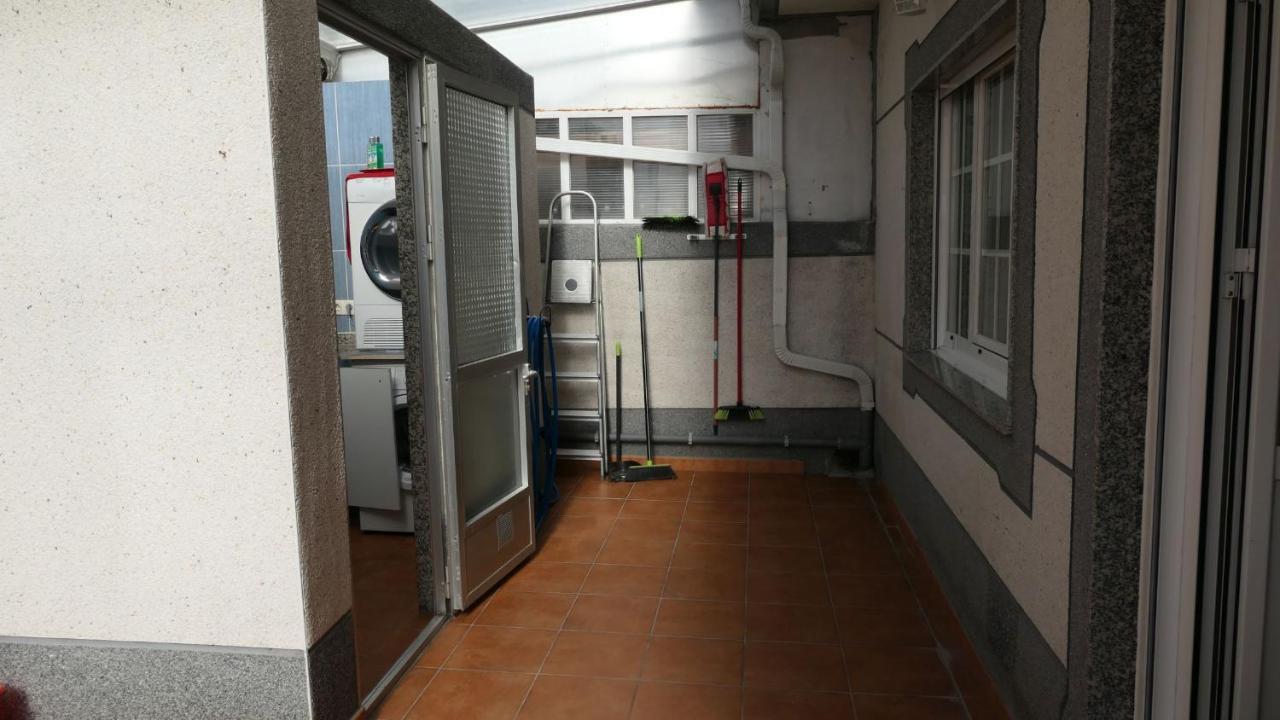 Piso Leo 1 Apartment Cee Ngoại thất bức ảnh